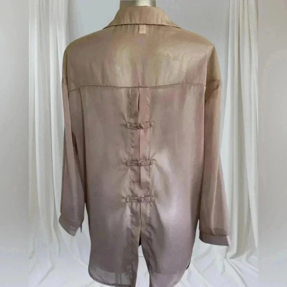 ✅Women’s Sheer  Nude Pink Oversized Blouse - Picture 4 of 15